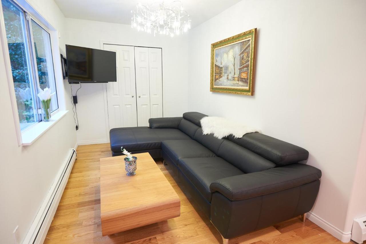 Beautiful Modern Suite Норт Ванкувър Екстериор снимка
